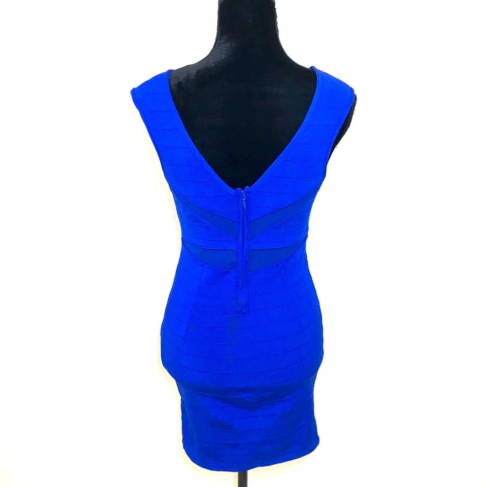 WOWCOUTURE BANDAGE DRESS - Picture 7 of 10